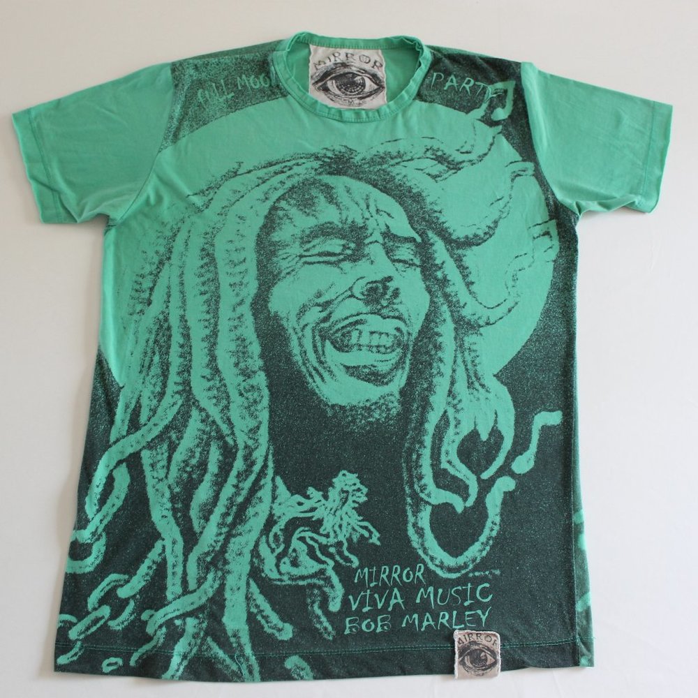 Bob Marley all over  "Viva Music" Tee